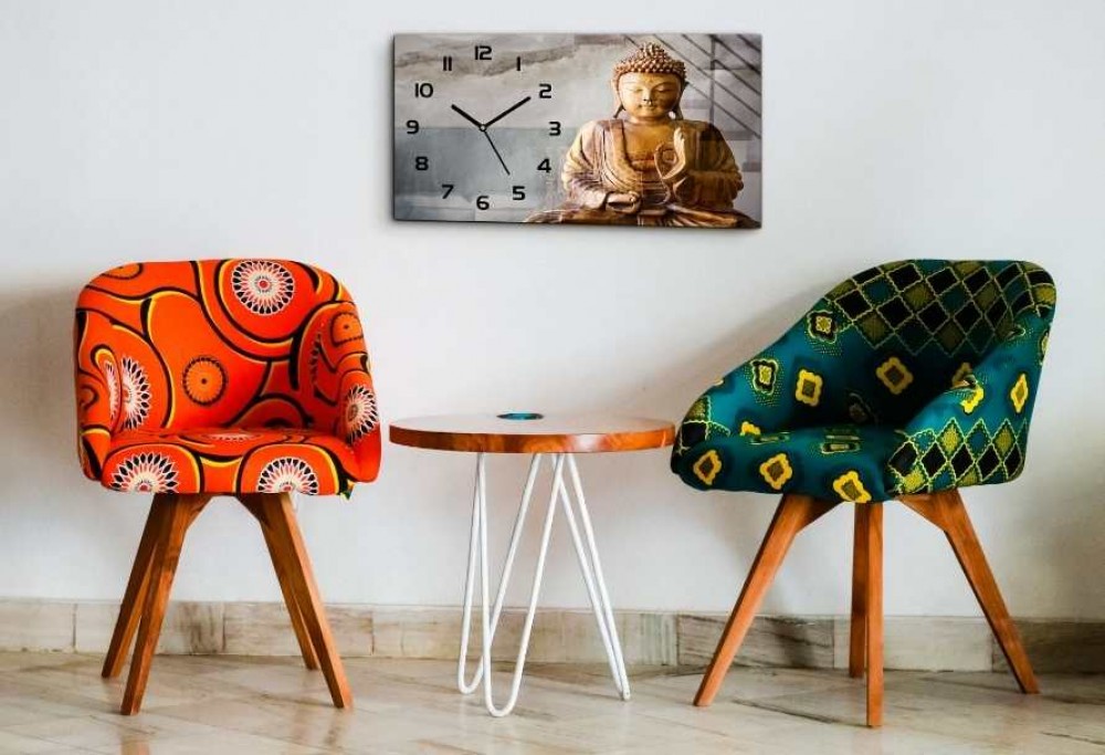 Salón de estilo minimalista.